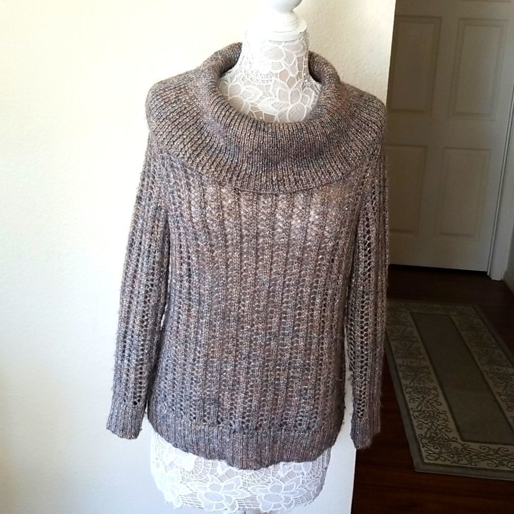 Chico's Wool Blend Cowl Neck Metallic Accent CozyLightweight Sweater Size Medium